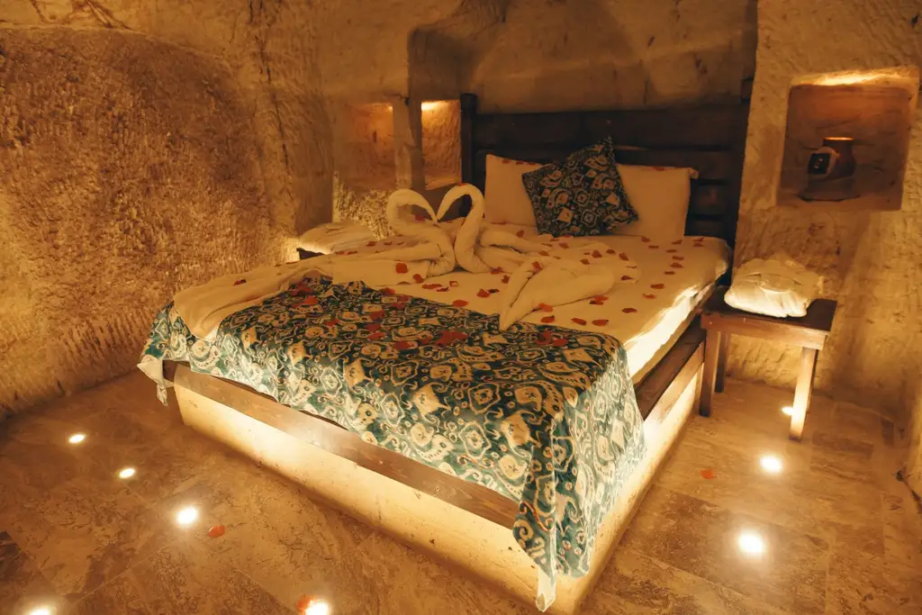 Jakuzili Mağara Oda (UR03-106) fotoğraf 2