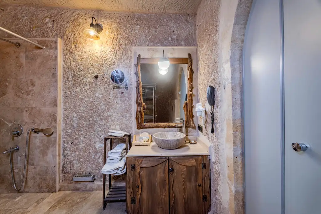 Jakuzili Mağara Oda (UR06-104) fotoğraf 4