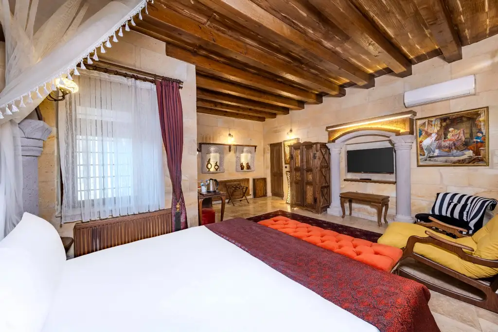 Hamamlı Jakuzili Mağara Oda (UR06-111) fotoğraf 6